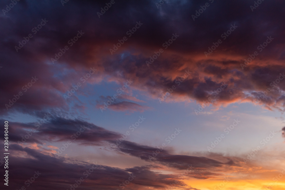 The warm colors contrast with the celestial one of the sky. The warm colors contrast with the celestial one of the sky.