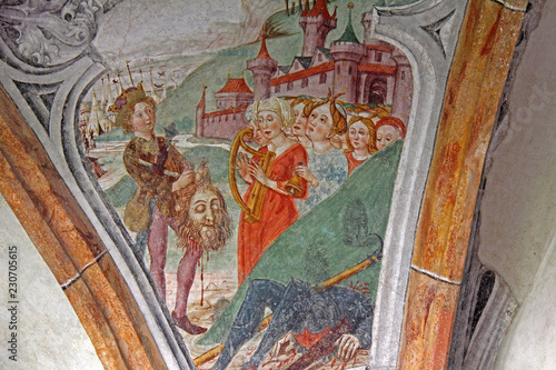 festa per la vittoria di Davide su Golia  affresco nel chiostro della chiesa dei Domenicani a Bolzano