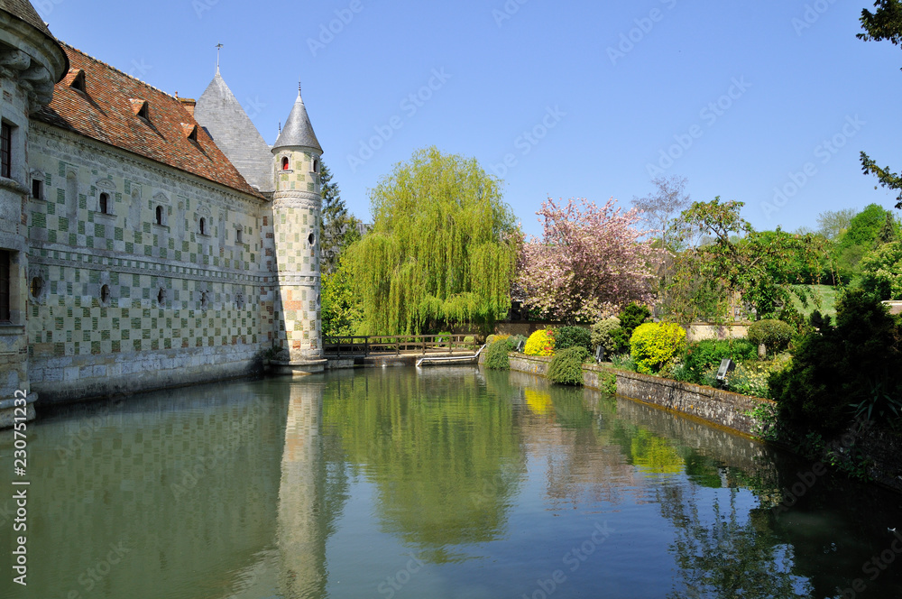 Château de Saint Germain de Livet Château de Saint Germain de Livet