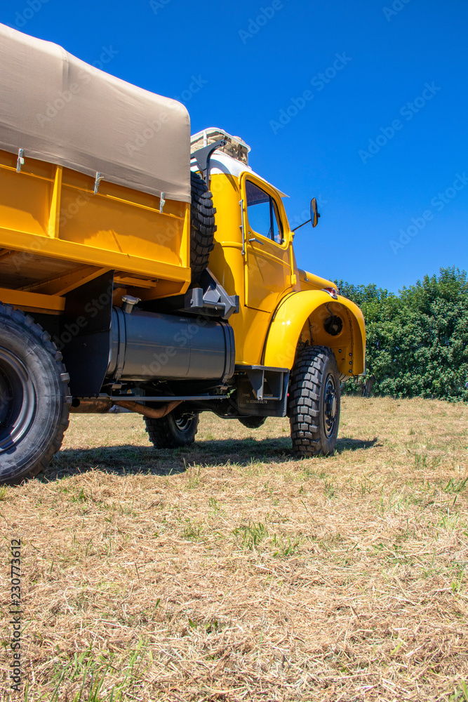 Obraz premium Camion ancien