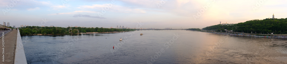 panoramic view of the river in Kyiv