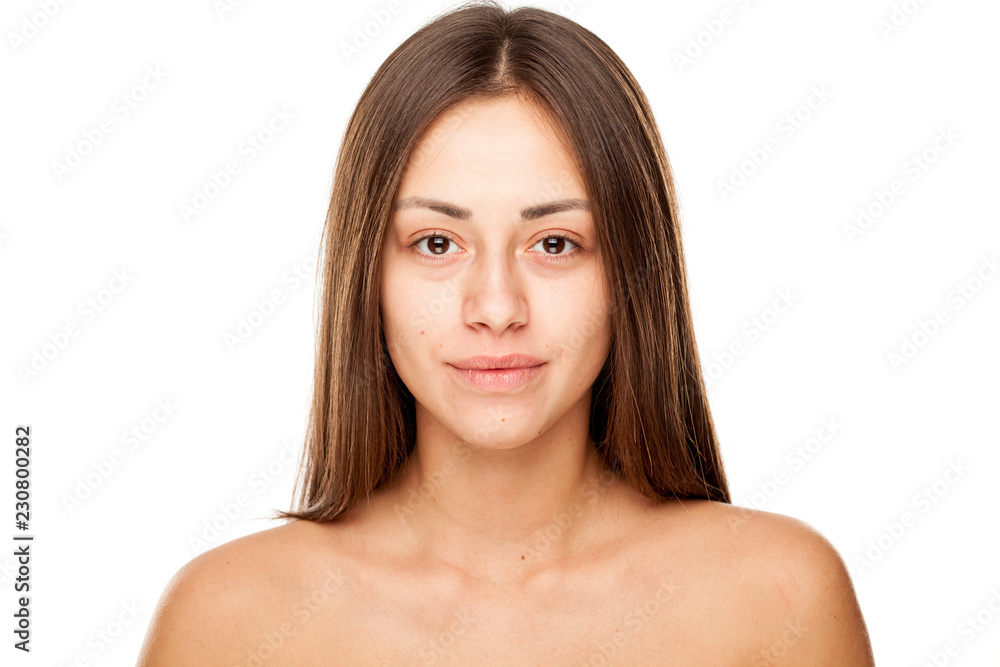 Portrait of young beautiful smiling woman with no makeup on white backgeound - obrazy, fototapety, plakaty 