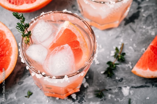Obraz na płótnie Grapefruit salty dog Cocktail