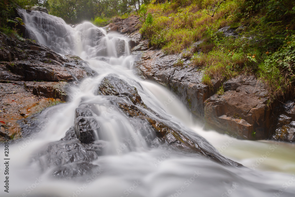 Naklejka premium Datanla waterfalls, Dalat, Vietnam