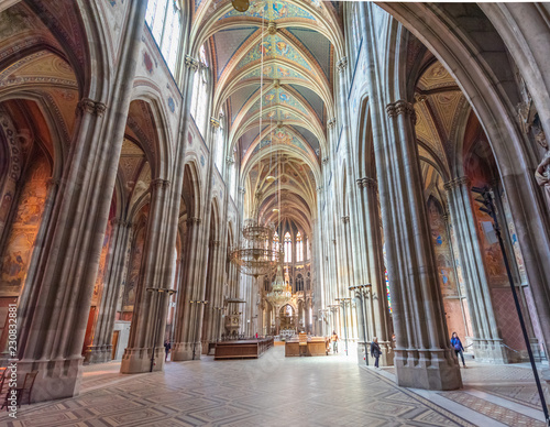 Canvas Print votivkirche austria, vienna
