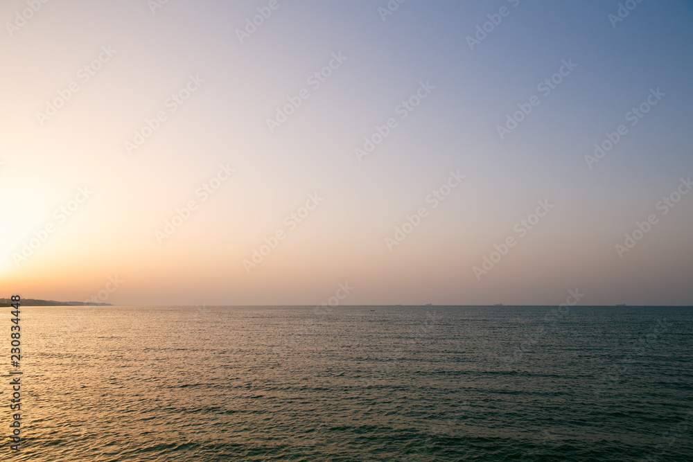 Fototapeta premium sunset over the sea