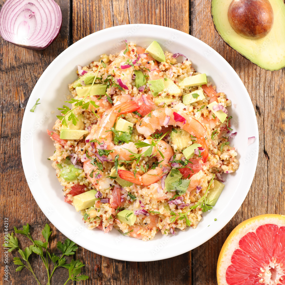 quinoa salad with shrimp, avocado and grapefruit quinoa salad with shrimp, avocado and grapefruit