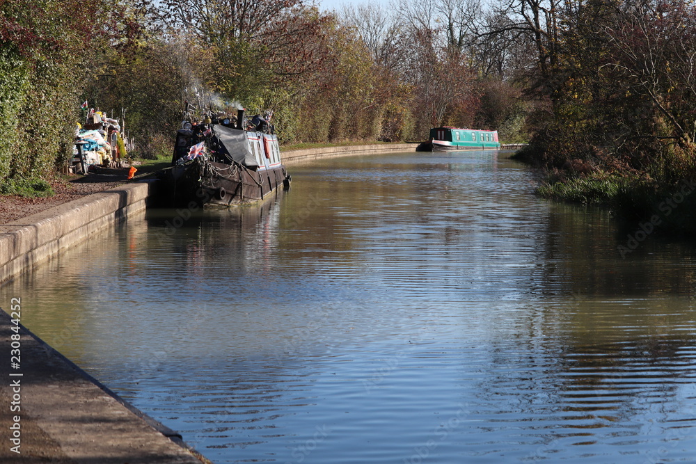 Fototapeta premium canal boat life on the water