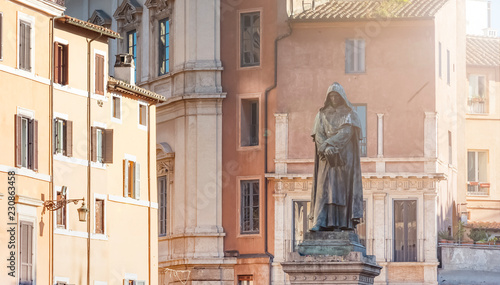 Photography The bronze statue of Giordano Bruno in Rome