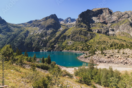 Lake Lac du Lauvitel at summer time