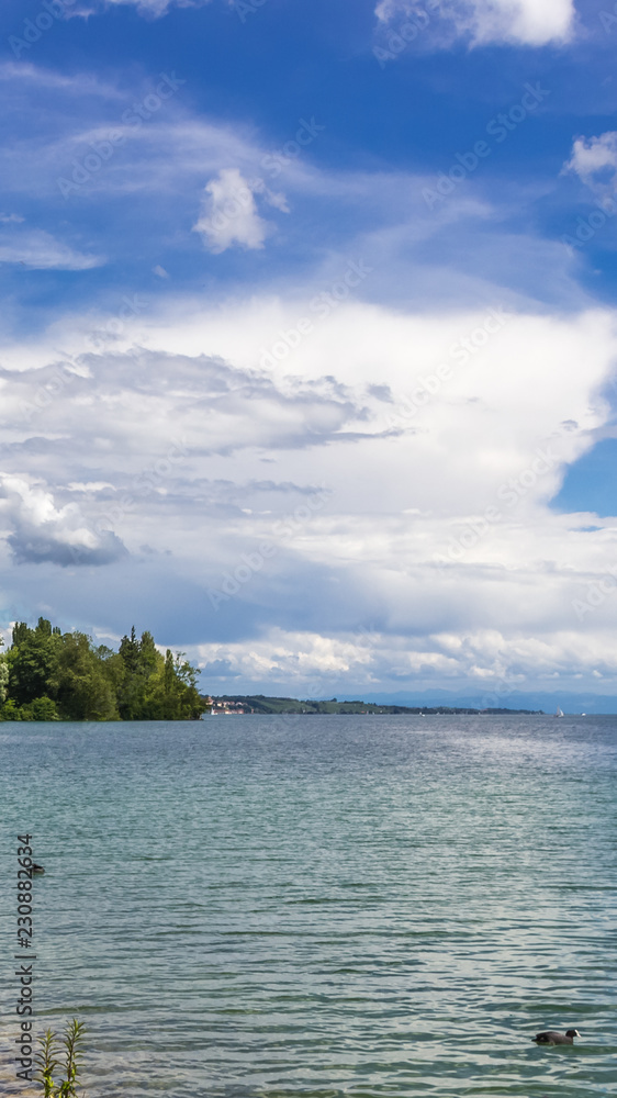 Smartphone HD wallpaper of beautiful view on the mainau island - Bodensee - Bavaria - Germany
