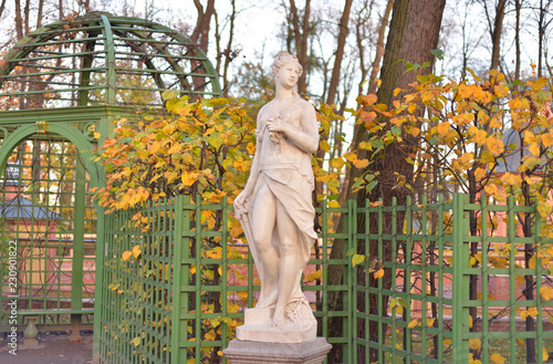 Fotografie Statue of the goddess of Nemesis.