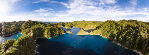Vista panoramica en parque nacional lagunas de montebello photo