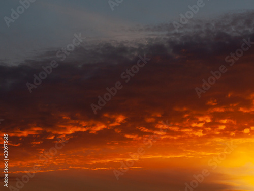 Fototapeta Naklejka Na Ścianę i Meble -  crimson evening sky