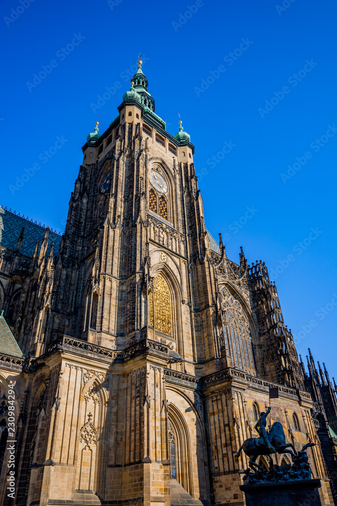 La Cathédrale Saint-Guy dans le Château Royal de Prague
