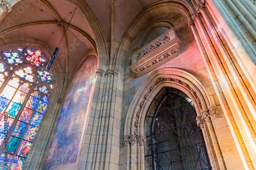 La Cathédrale Saint-Guy dans le Château Royal de Prague photo