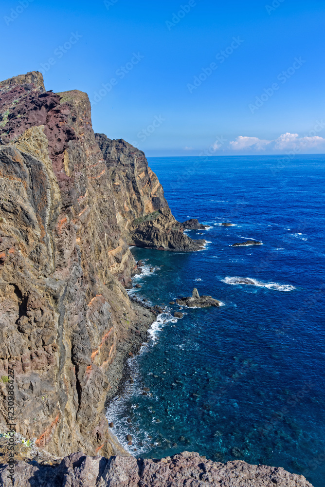 Madeira Felsen Steilküste
