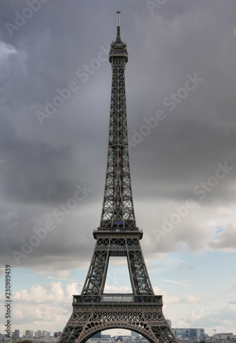 tour eiffel Paris France © marcovarro