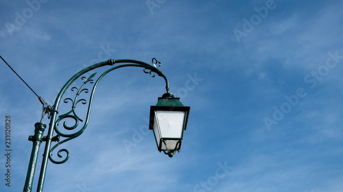 Lampadaire en suspension