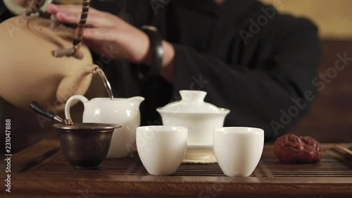 traditional Chinese tea brewing