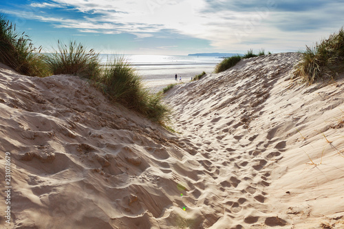 Foto Camber Sands, sandy beach at the village of Camber, East Sussex near Rye, England, the only sand dune system in East Sussex