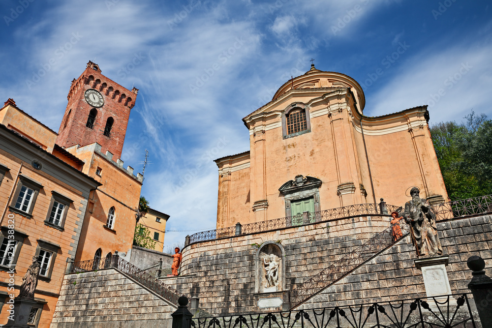Obraz premium San Miniato, Pisa, Tuscany, Italy: Church of the Holy Cross and medieval tower of Matilda