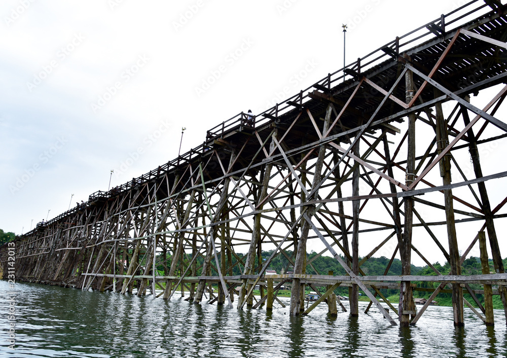 Fototapeta premium Wooden bridge over the river