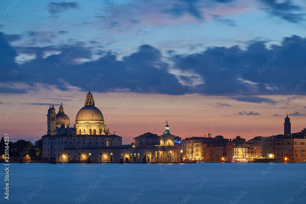 Venezia, dal tramonto all'alba