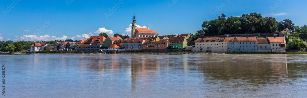 Obraz premium Beautiful view near Schaerding - Austria