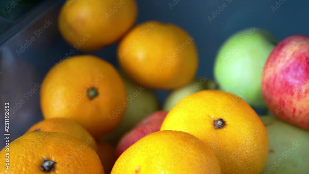 fresh apple and tangerine. fresh fruits. i throw a tangerine. 7 fresh apple and tangerine. fresh fruits. i throw a tangerine. 7