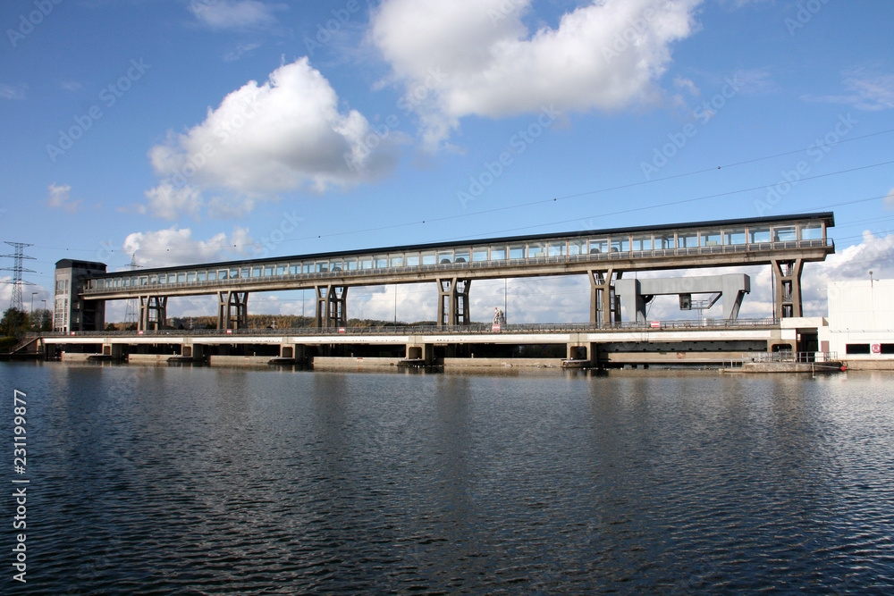 Le barrage de Lixhe