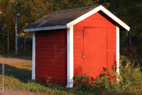 Little red shed