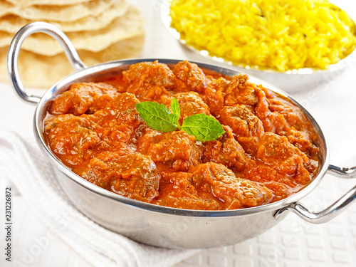 Fotografie LAMB ROGAN JOSH
