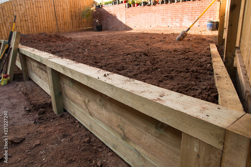 Tableau sur toile Garden sleeper retainign wall