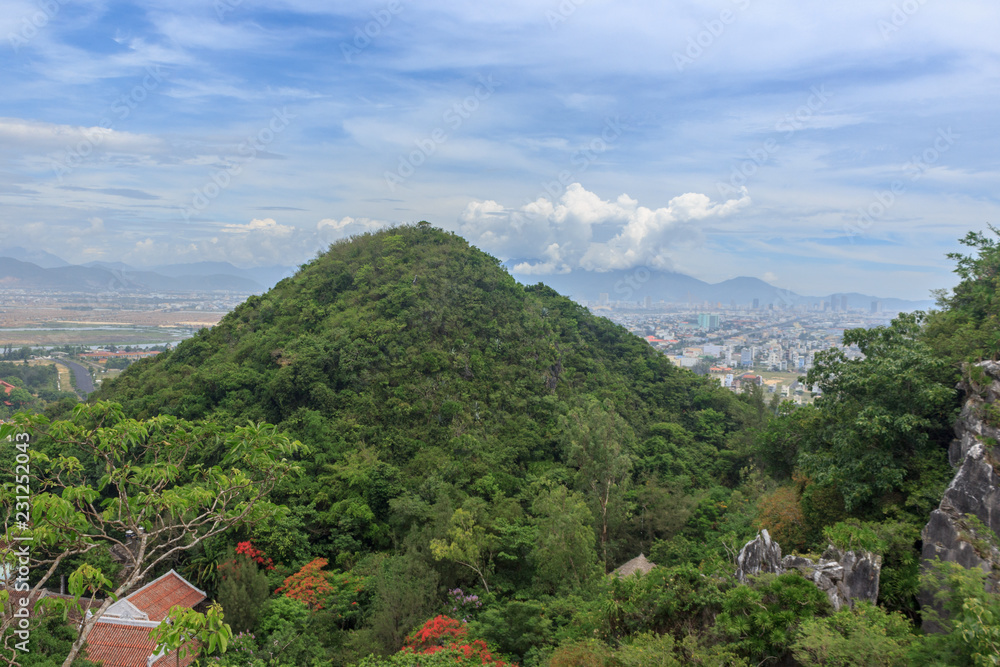 Obraz premium View from marble mountains da nhang, vietnam