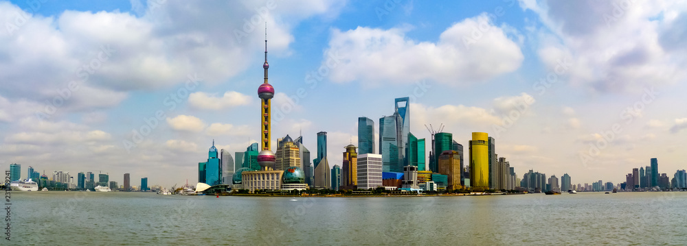 Fototapeta premium Szeroki widok panoramiczny Pudong