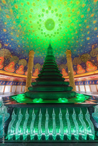 Fotografie Vault Painting at Wat Paknam, Bangkok, Thailand
