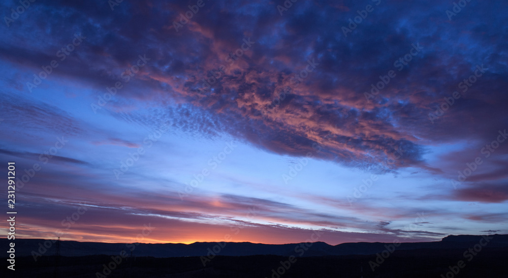 the sunrise painted the sky in vivid colors the sunrise painted the sky in vivid colors