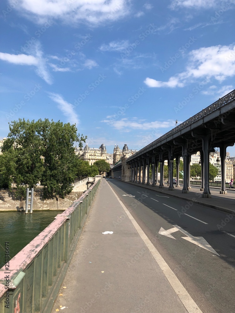 paris paris