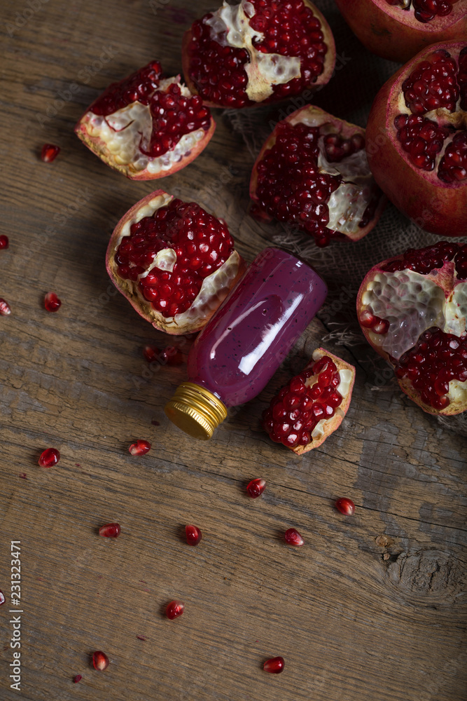 Glass of pomegranate seed body scrub Glass of pomegranate seed body scrub