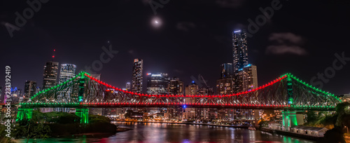 brisbane bridge