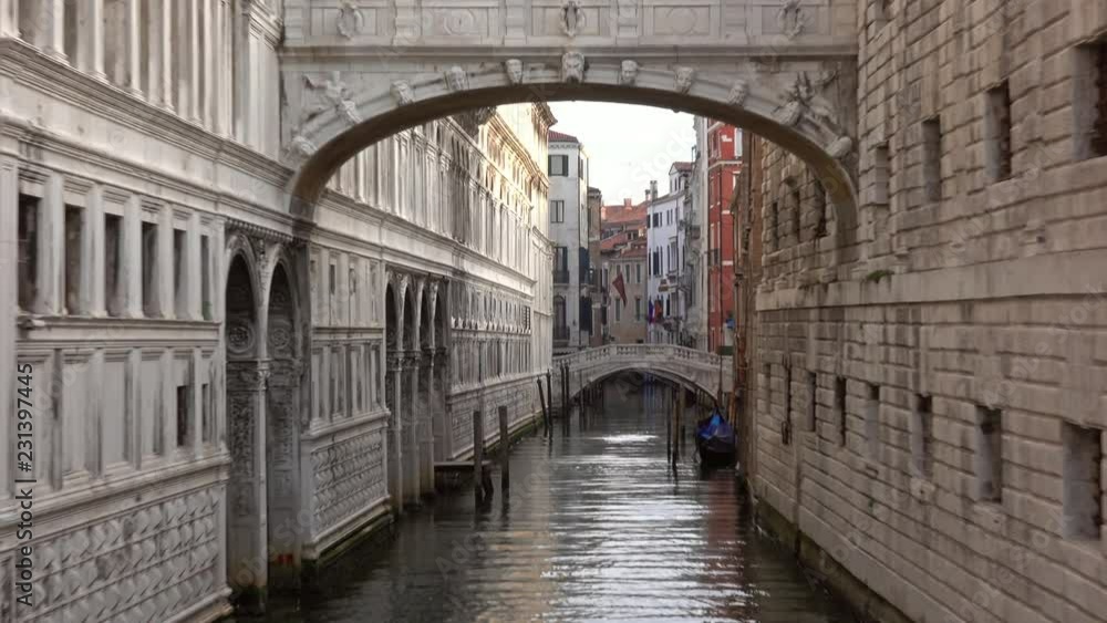Bridge of Sighs or Ponte dei Sospiri in Venice, Italy, zoom in view, 4k Bridge of Sighs or Ponte dei Sospiri in Venice, Italy, zoom in view, 4k