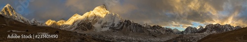 Panoramic view from Gorakshep Viewpoint on Everest Base Camp trail