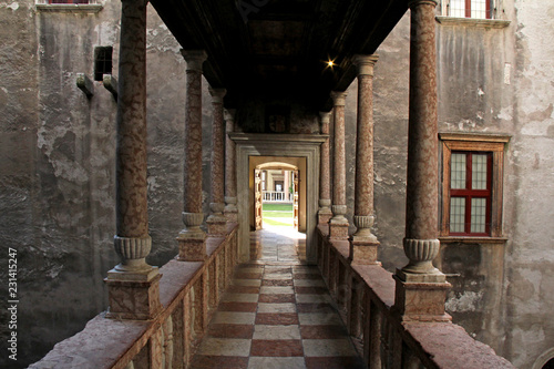 passaggio coperto tra Castelvecchio e il cortile dei Leoni  Castello del Buonconsiglio  Trento