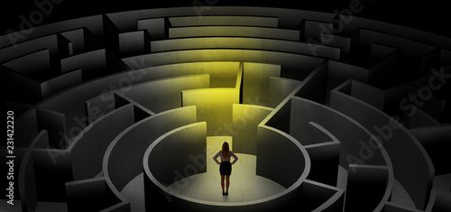 Foto Woman can not decide which entrance to chose in a middle of a dark maze