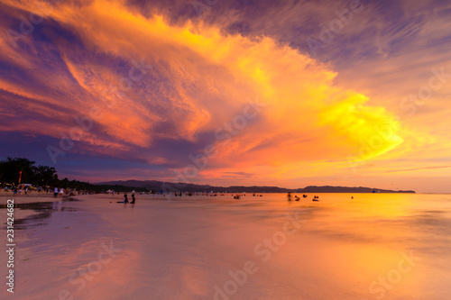 Beautiful sky during a sunset in Boracay Beach, Philippines © Joseph Oropel