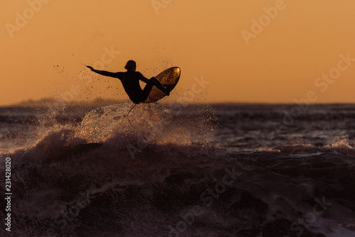 Sunset surf 
