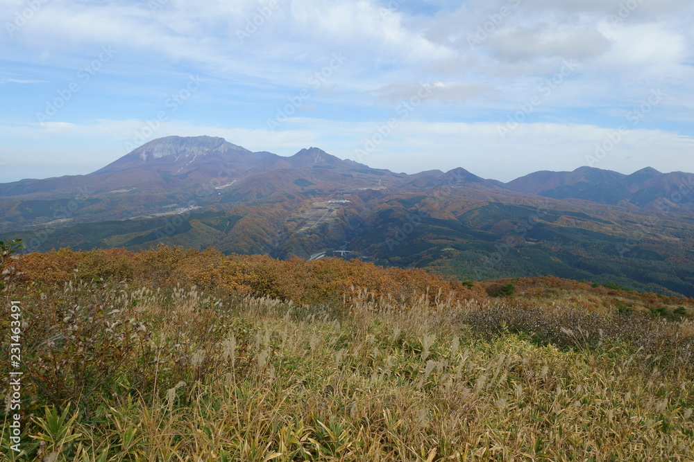 日本の秋の大山