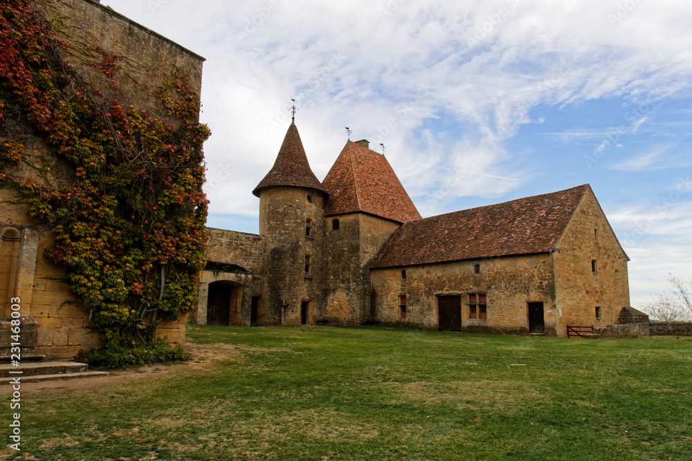 Dépendance château de Biron Dépendance château de Biron