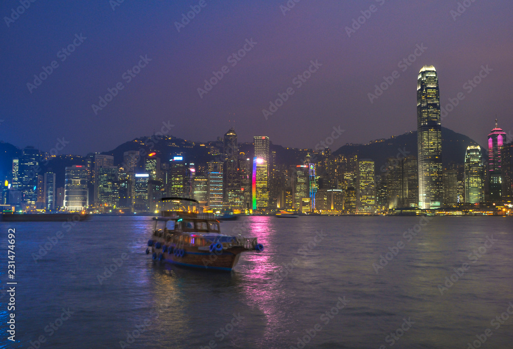 Fototapeta premium panoramę hongkongu w nocy